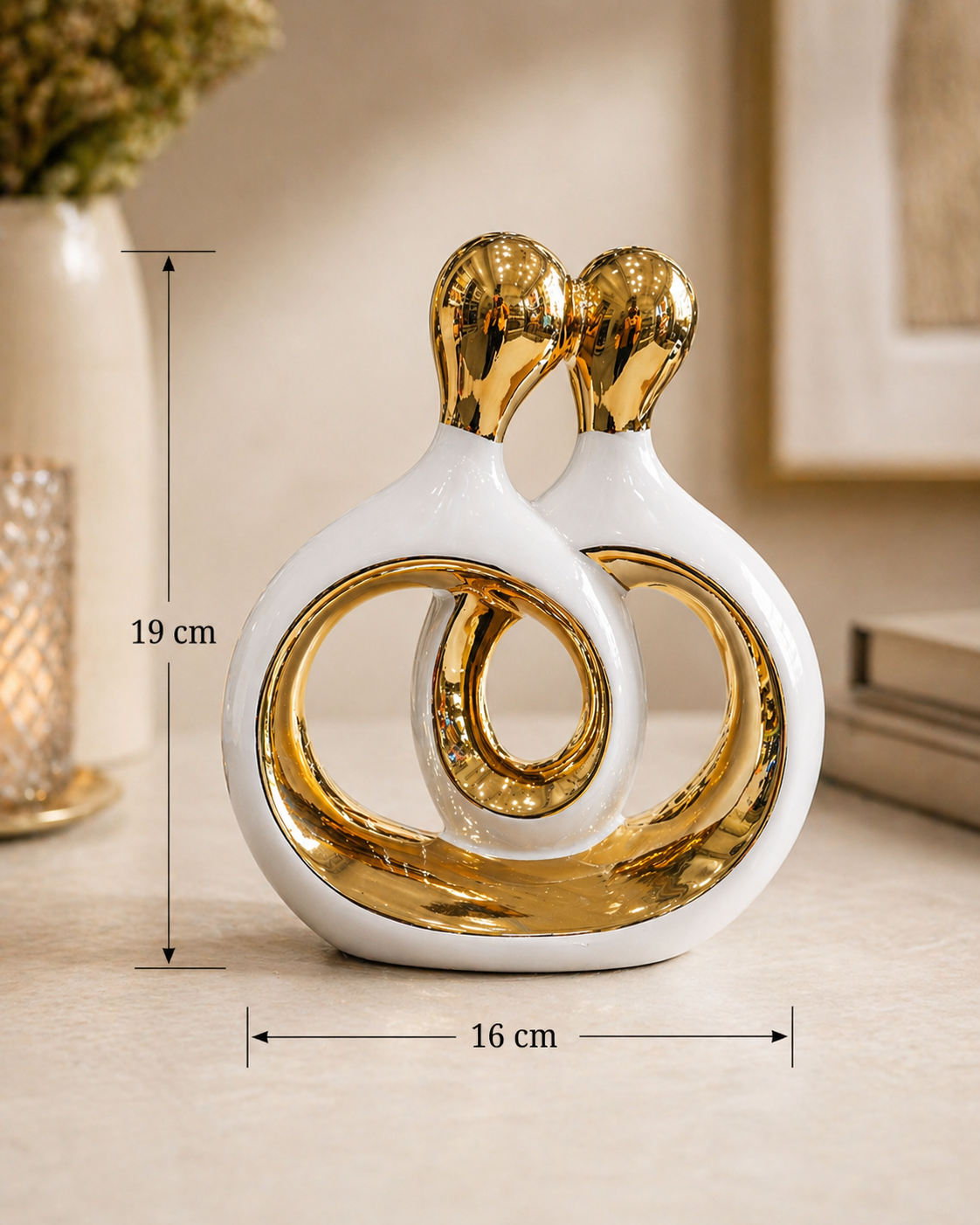 Intertwined Couple Sculpture – Small (White & Gold)
