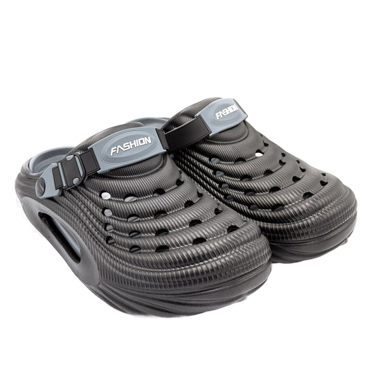 Slipper with Holes Black