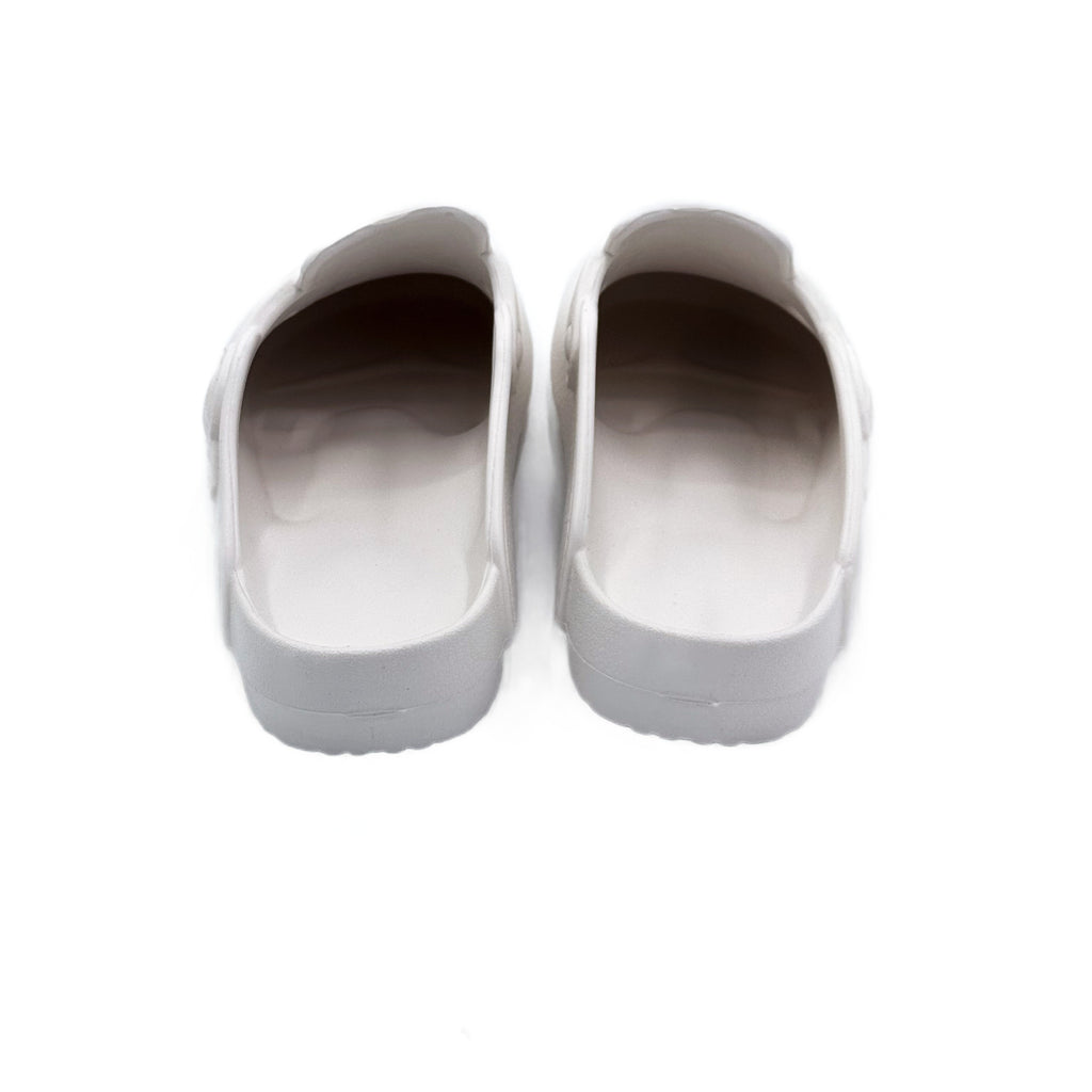 Summer Shoes for Men Lightweight Sandals Closed-toe Slippers for Men Buckle-trap Clogs White