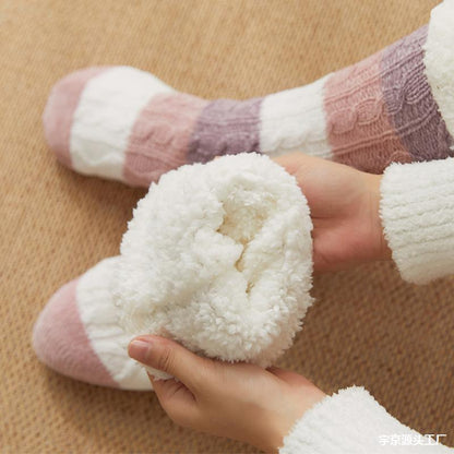 women winter cheerfully colors knitted  socks🧦❄️