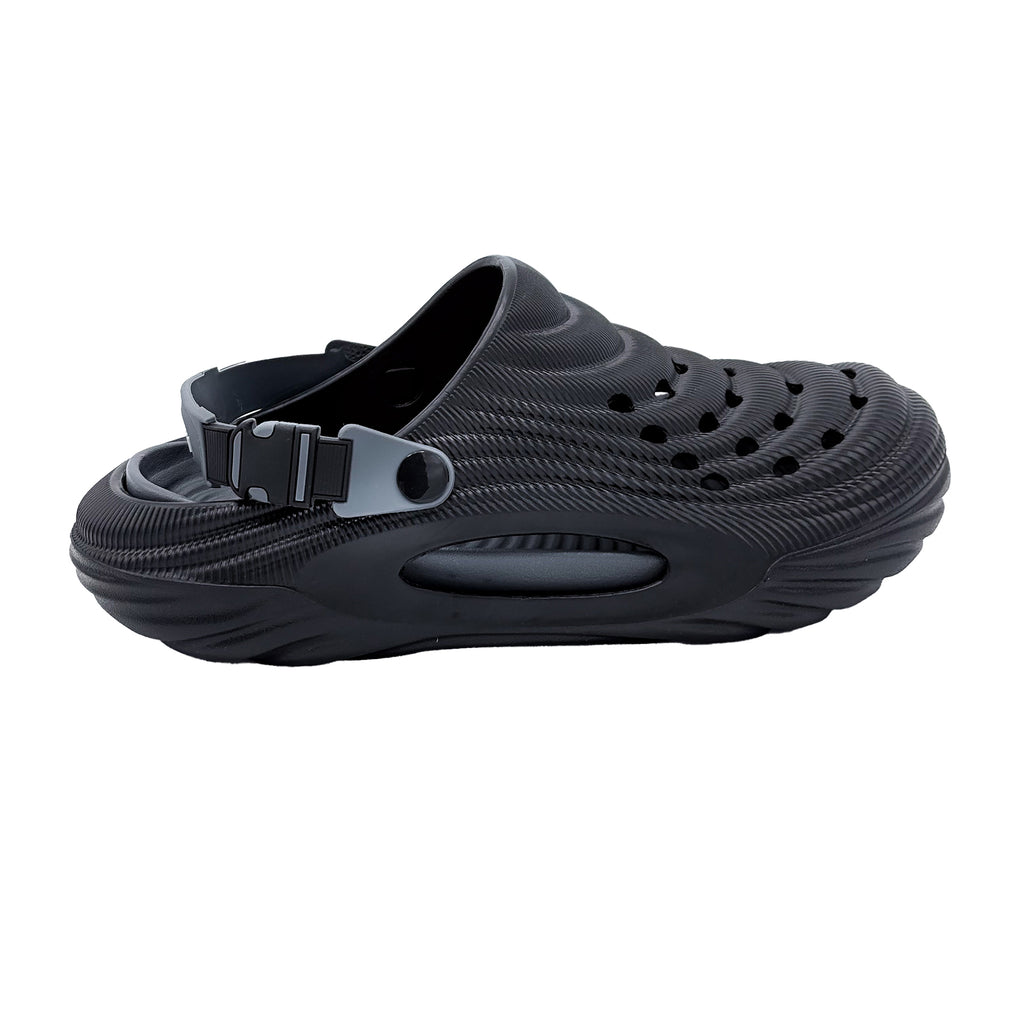 Slipper with Holes Black